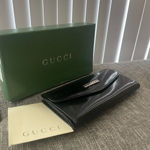Vintage GUCCI snap fold out wallet